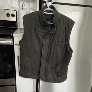 Brooks Brothers Men’s Vest Size Medium